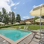 In With Pool And Terrace * ヴォルテッラ